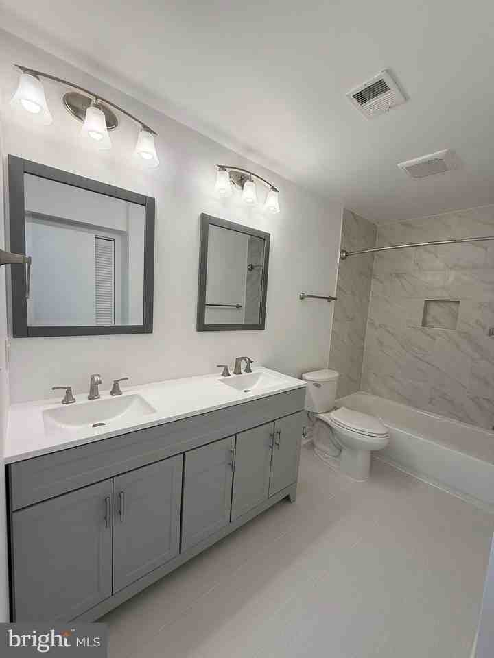 16342 Taconic Cir - Photo 5 of 7