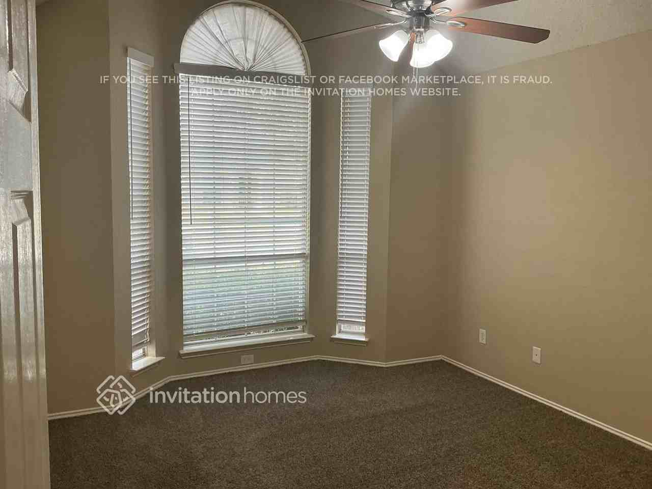 2012 Creek Royal Dr - Photo 5 of 11