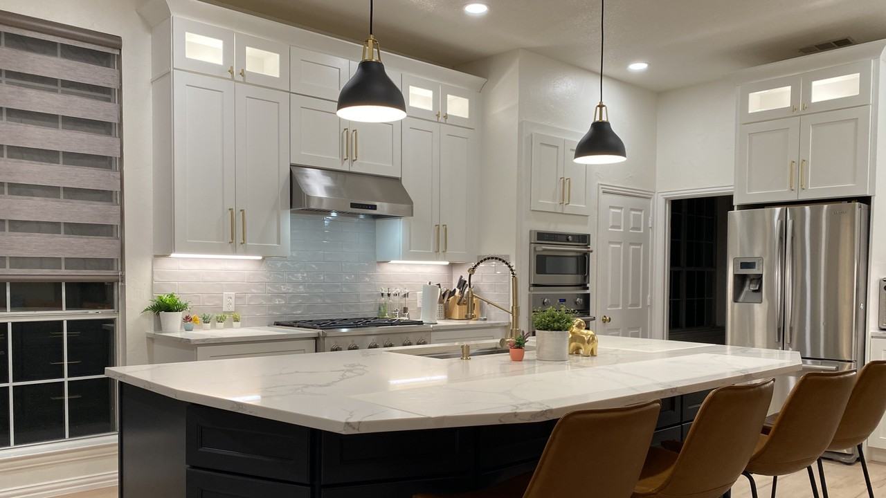 2509 Sir Turquin Lane - Photo 3 of 3