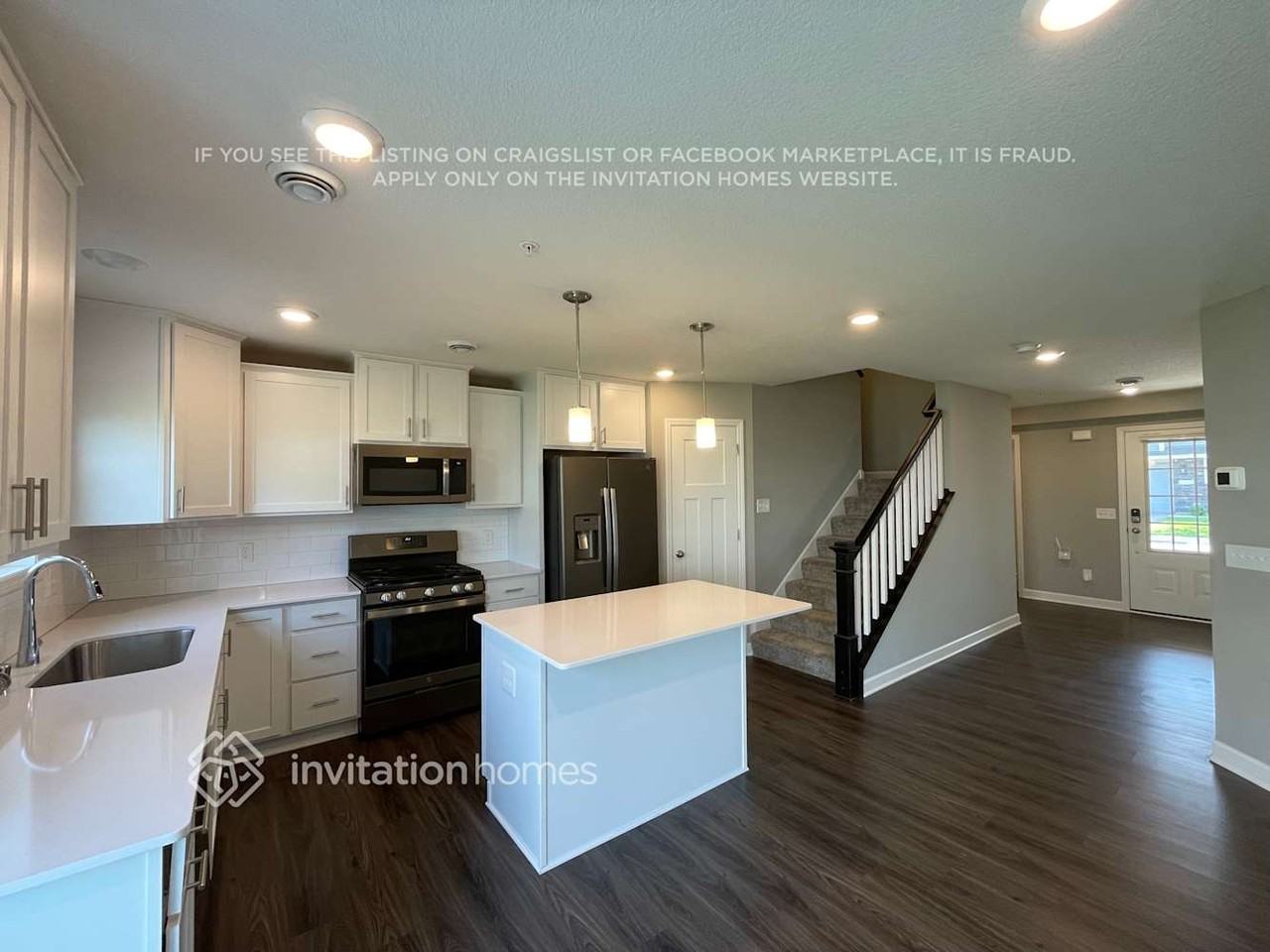 1261 Upper 143rd Ct E - Photo 4 of 18