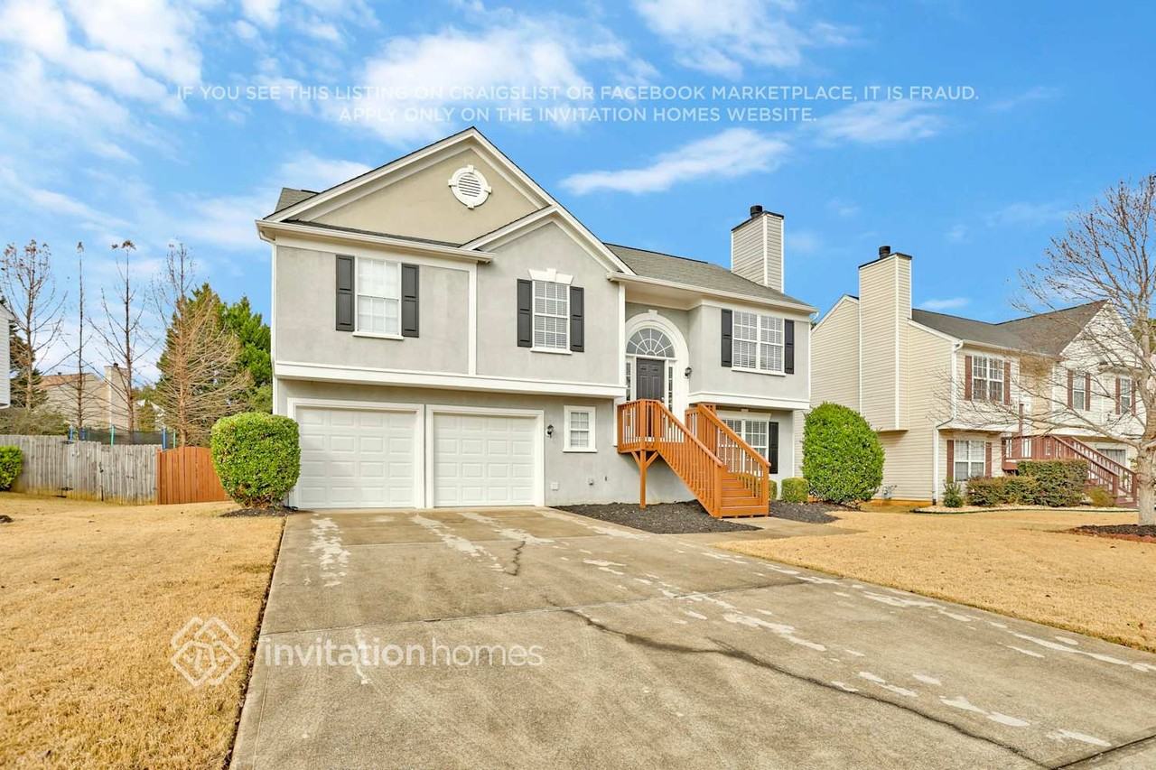 390 Bass Way Nw - Photo 2 of 26