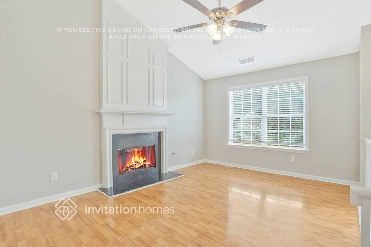 390 Bass Way Nw - Photo 5 of 26