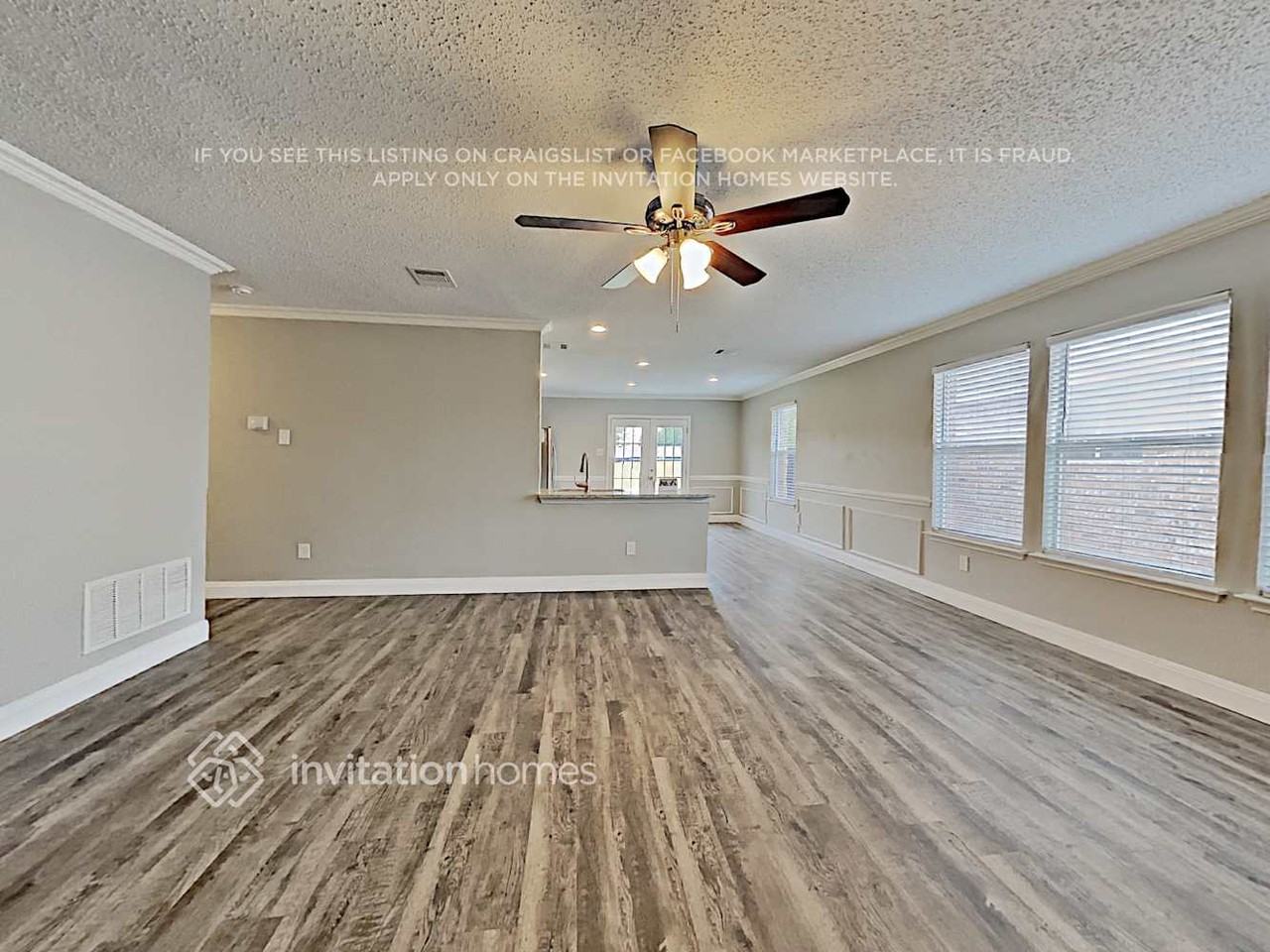 2440 Rolling Ridge Dr - Photo 4 of 16