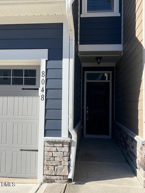 8048 Windthorn Pl - Photo 2 of 50