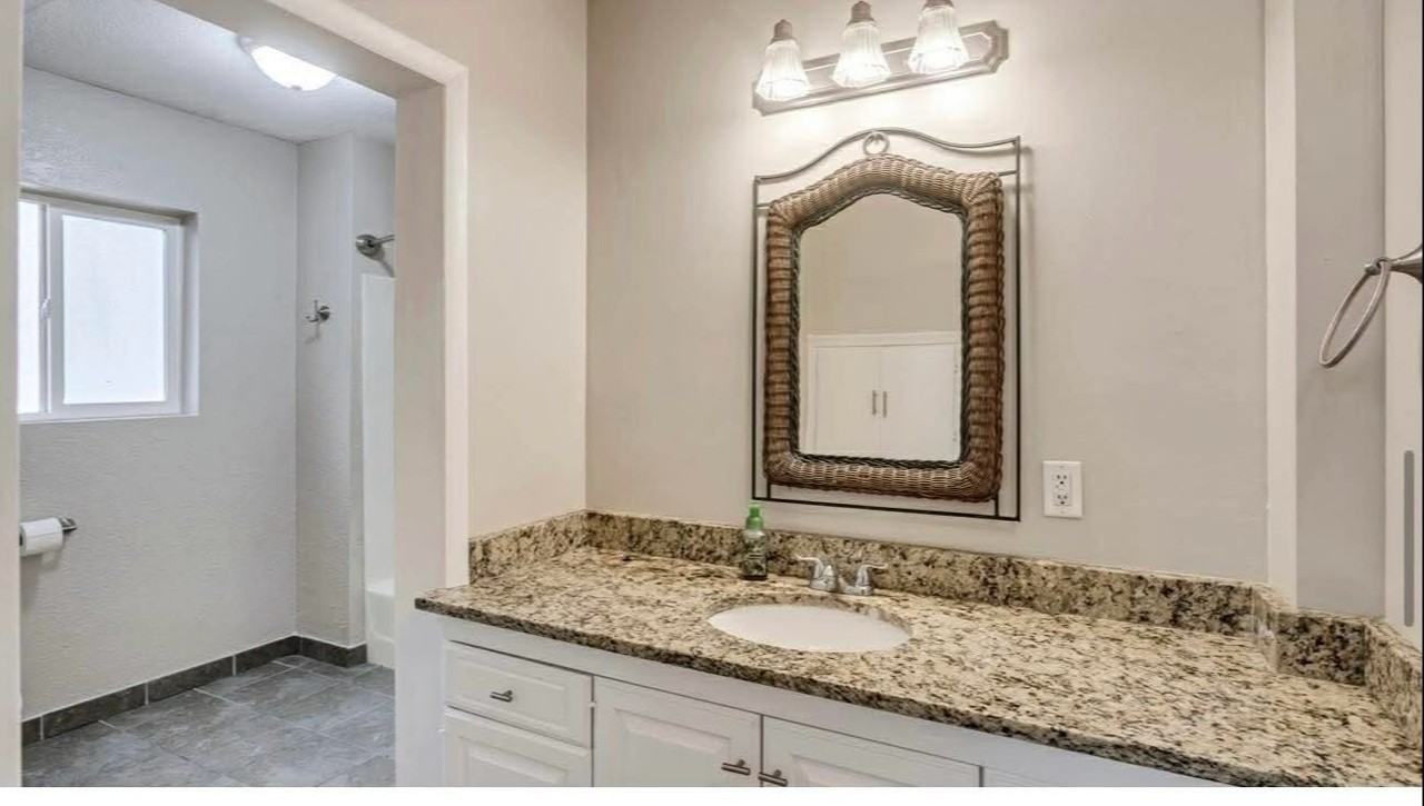 593 Ws - Photo 3 of 10