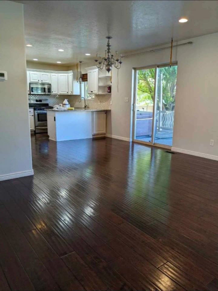 2091 Es - Photo 3 of 6