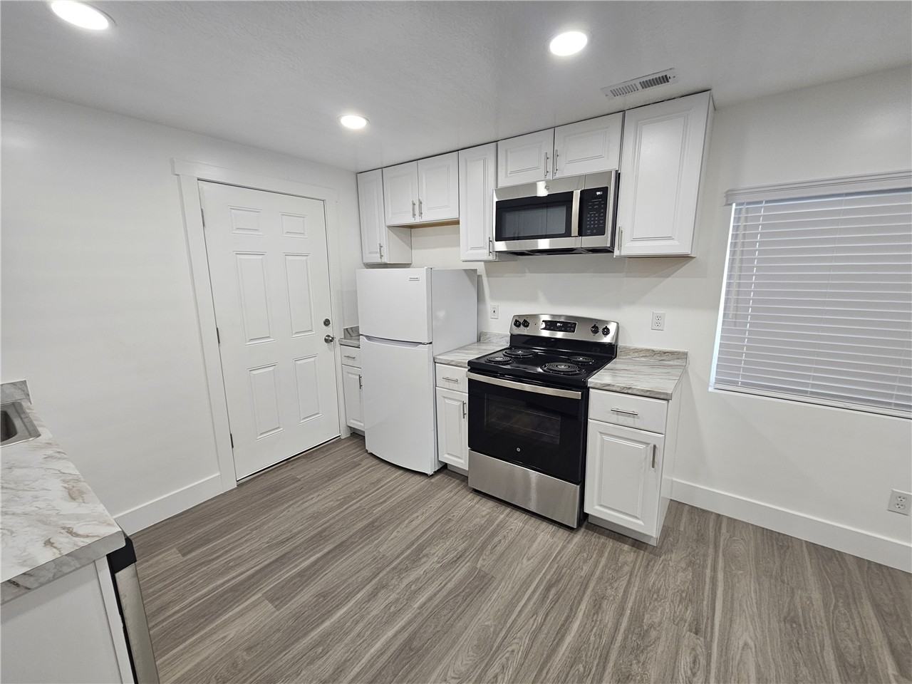 3727 W Desert Meadow Way - Photo 3 of 20