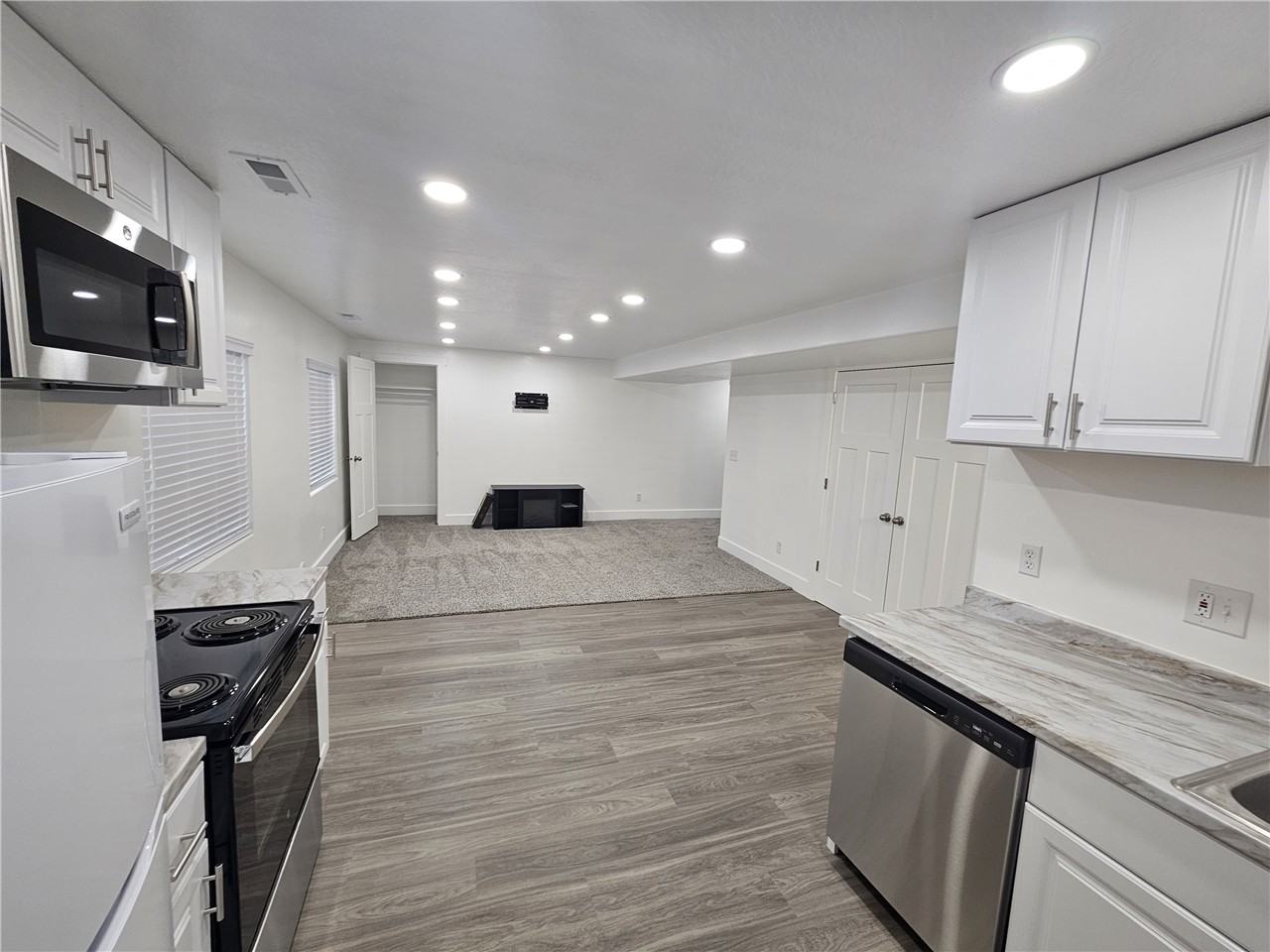 3727 W Desert Meadow Way - Photo 5 of 20