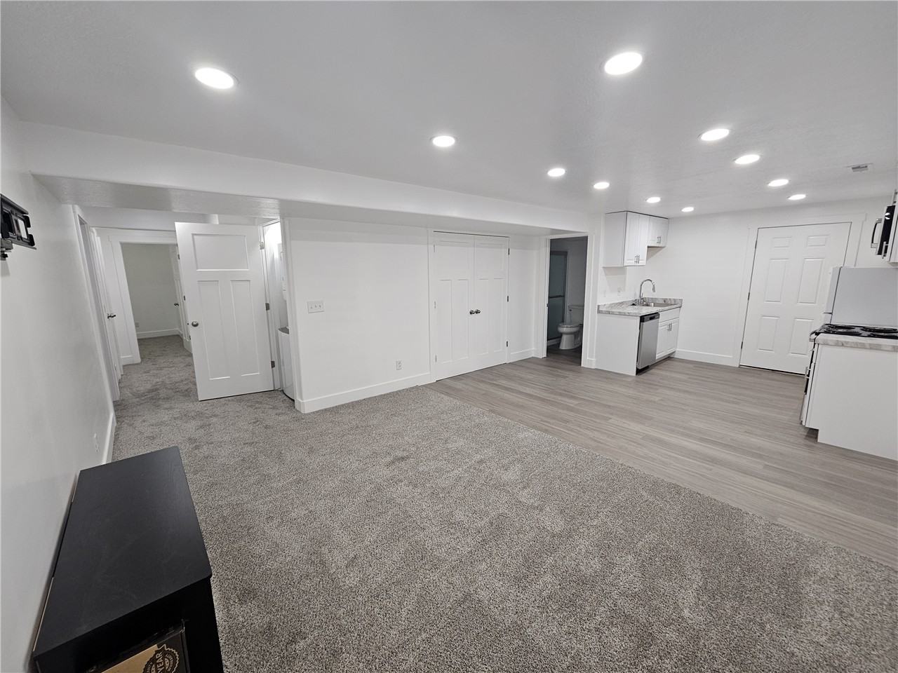 3727 W Desert Meadow Way - Photo 7 of 20