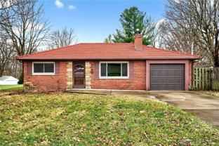 275 Parker Dr - Photo 1 of 1