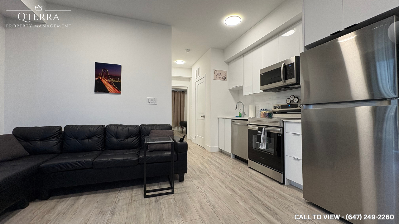 7277 Wilson Cres - Photo 2 of 12