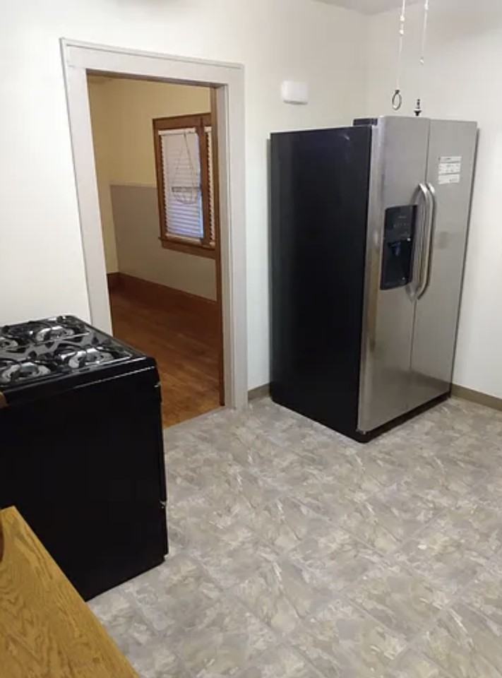 524 Hanford Street - Photo 5 of 18