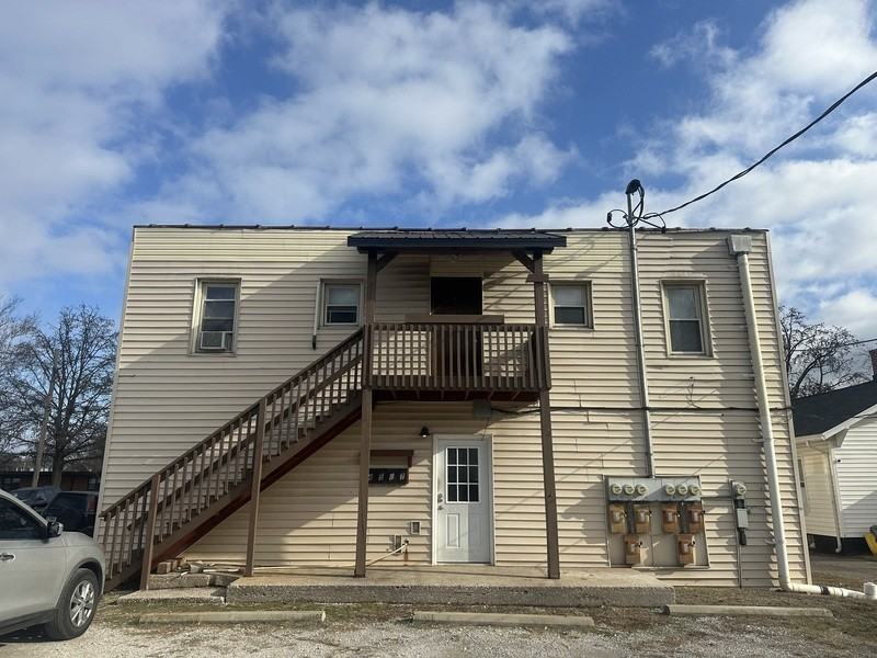 790 Condit St #6 - Photo 2 of 8