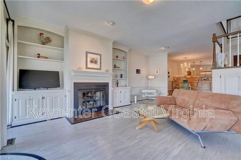 108 Commerce St - Photo 7 of 17