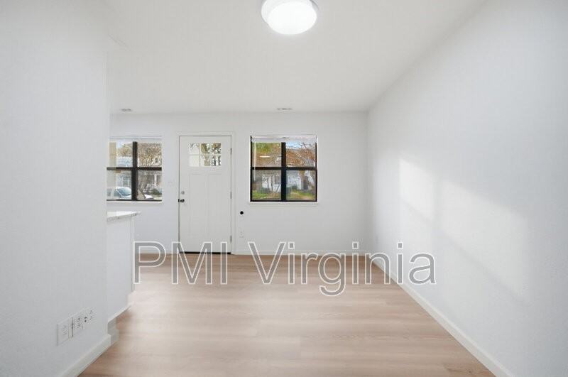 2644 Mckann Ave - Photo 3 of 28