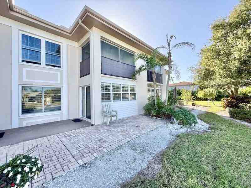 10350 Imperial Point Dr W #10 - Photo 4 of 50