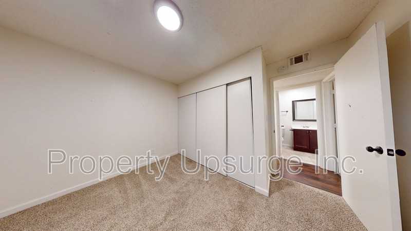 330 Bird St #28 - Photo 7 of 16