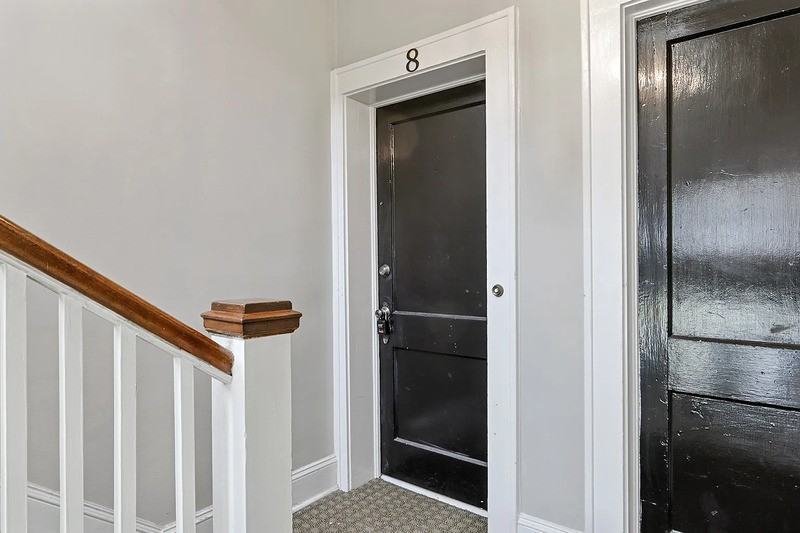 21 Peachtree Memorial Dr Nw #8 - Photo 3 of 23