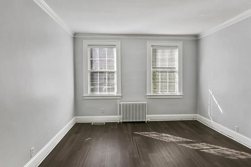 21 Peachtree Memorial Dr Nw #8 - Photo 4 of 23