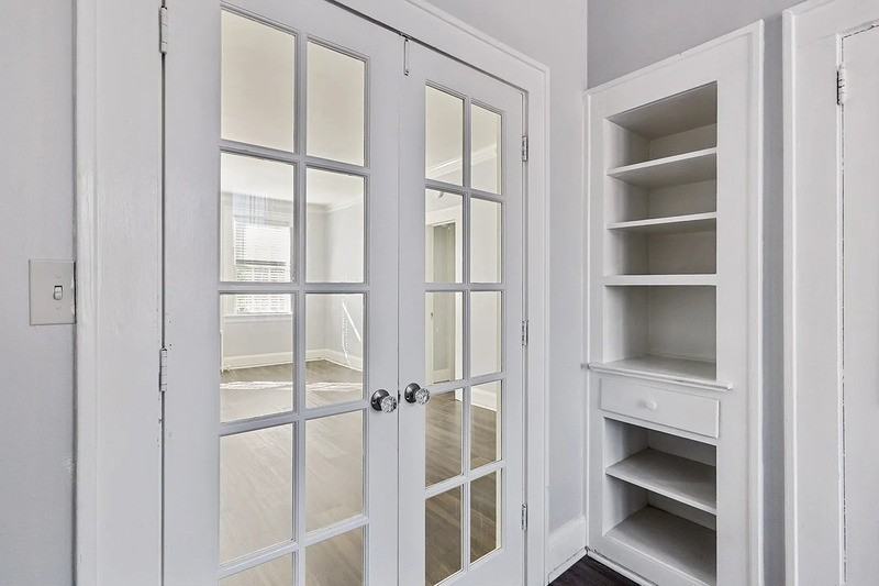 21 Peachtree Memorial Dr Nw #8 - Photo 5 of 23