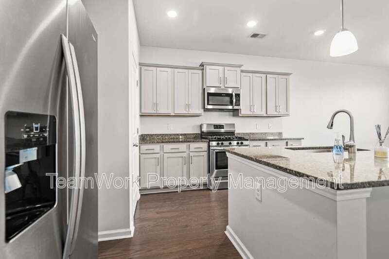 214 Mercator Dr - Photo 7 of 37