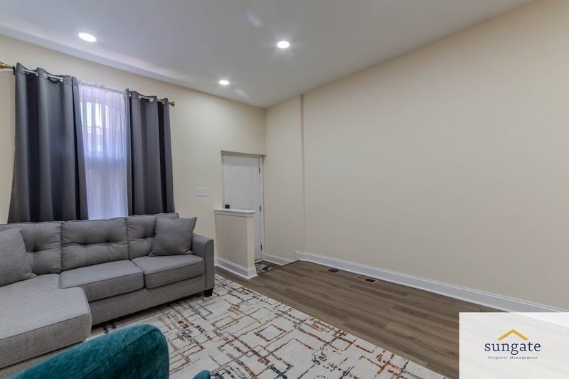 1516 N Patterson Park Ave - Photo 6 of 32