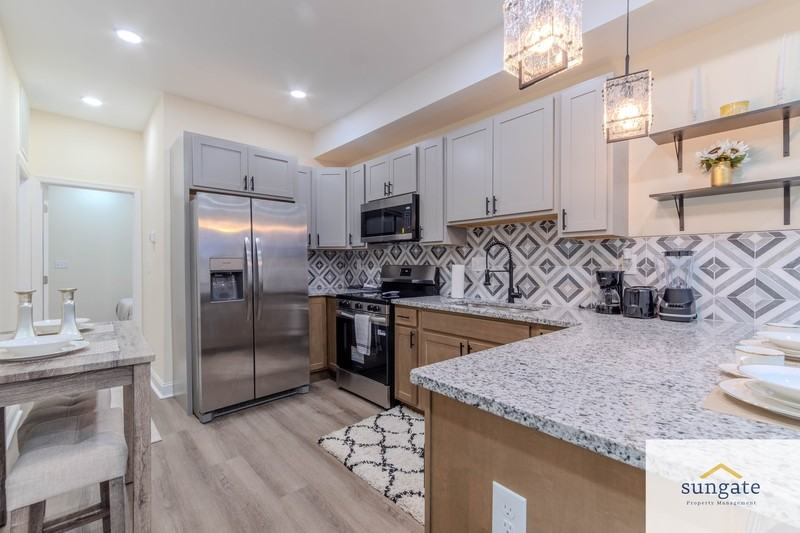 1516 N Patterson Park Ave - Photo 7 of 32