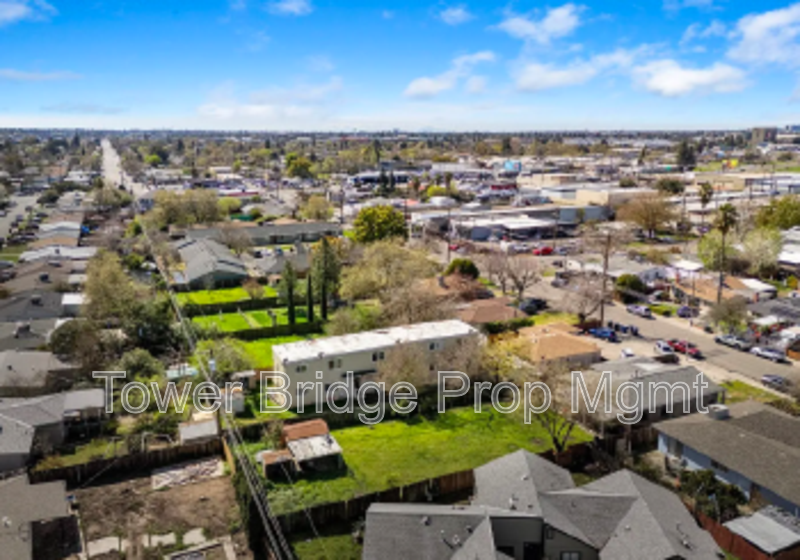 2612 Connie Dr #8 - Photo 6 of 21