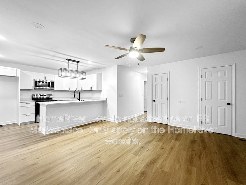 2484 Mobley Ct Se - Photo 5 of 24