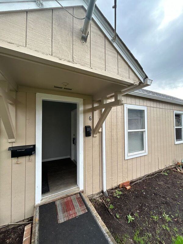 1237 Nandina St #6 - Photo 2 of 17