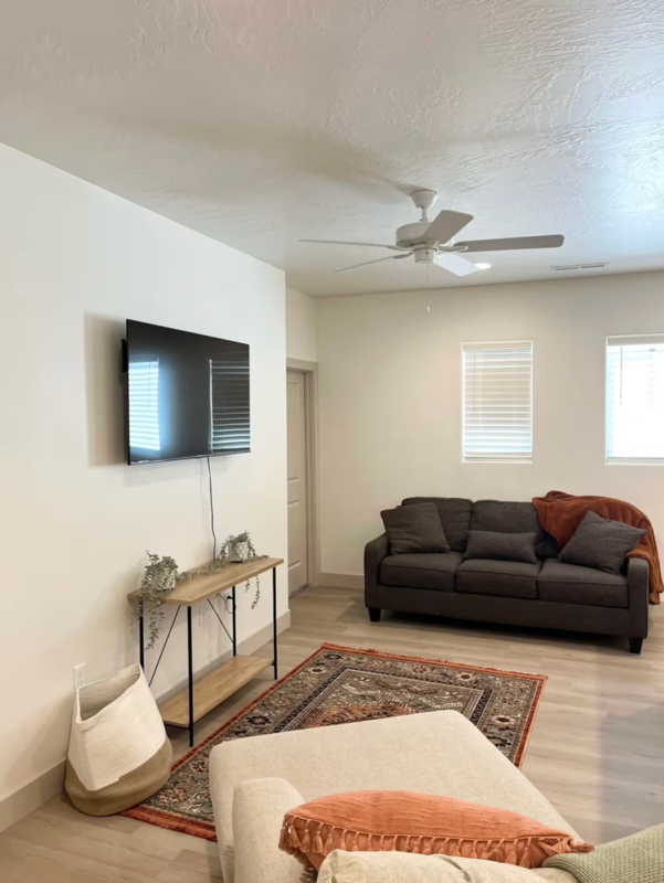 960 Heritage Dr #52 - Photo 5 of 32