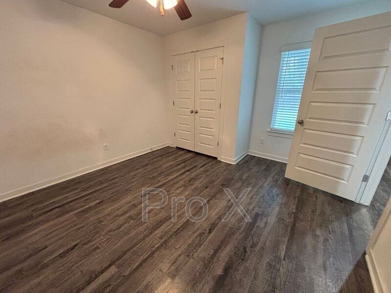 644 Hidden Springs Dr - Photo 5 of 11