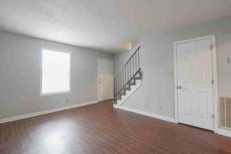 363 Peabody Dr - Photo 4 of 23