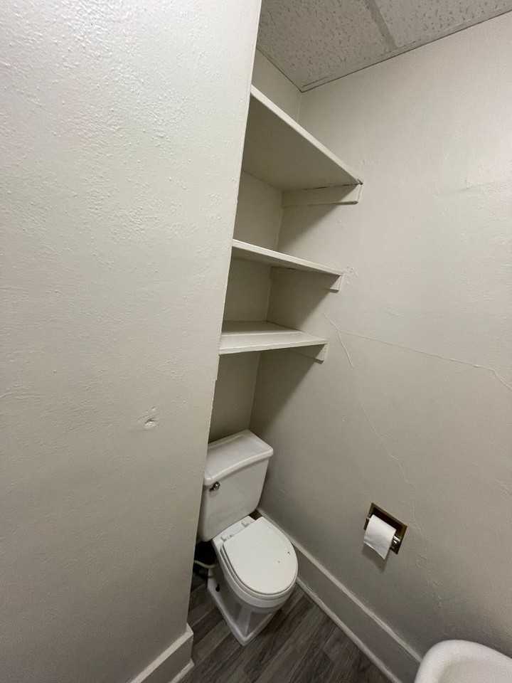 202 202 E Jefferson - 202 E Jefferson St #409 - Photo 4 of 9