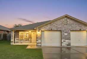 featured image of 3110 Baldwin Loop