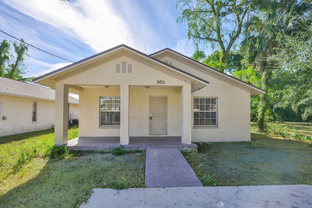 3611 Bishop Eddie Newkirk Way - Photo 2 of 33