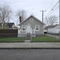 2216 N Oak St - Photo 1 of 1