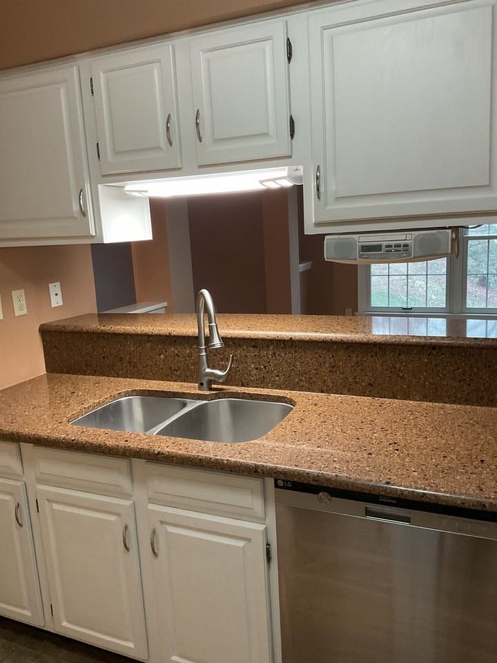 11 Round Ridge Rd - Photo 6 of 35