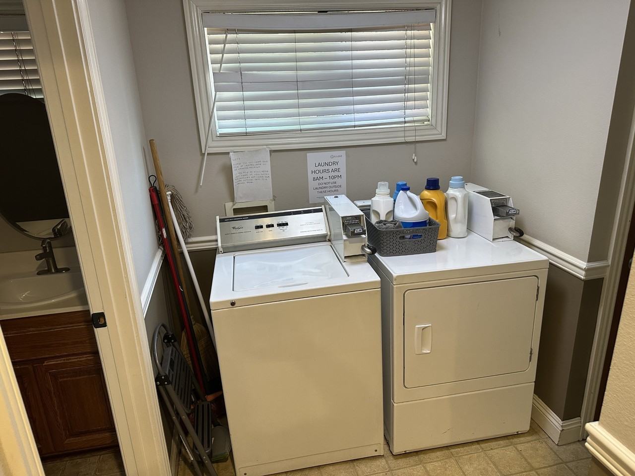 165 Chestnut St - Photo 6 of 45