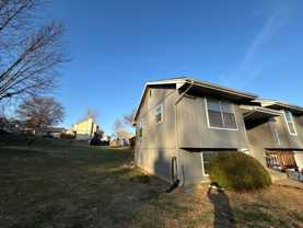 5716 N London Ave - Photo 1 of 1