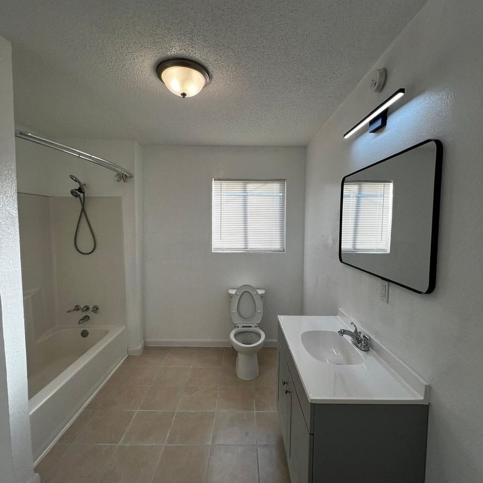 3200 Zephyr Rd - Photo 7 of 15