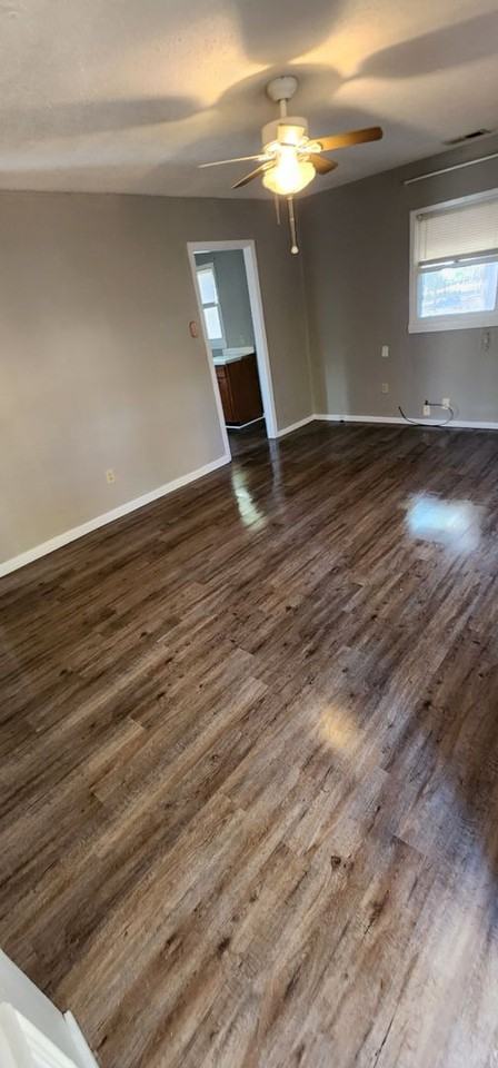 7799 Admiral Rd - Photo 2 of 7