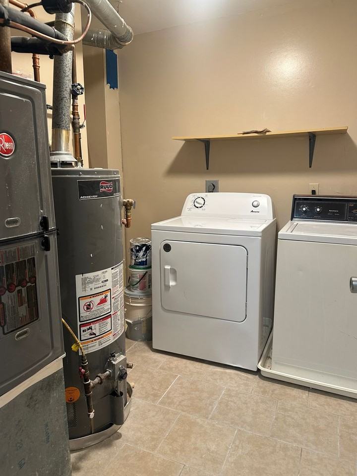 114-2 Timberlake Ter - Photo 3 of 15