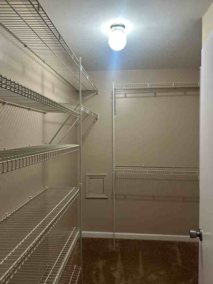 114-2 Timberlake Ter - Photo 5 of 15