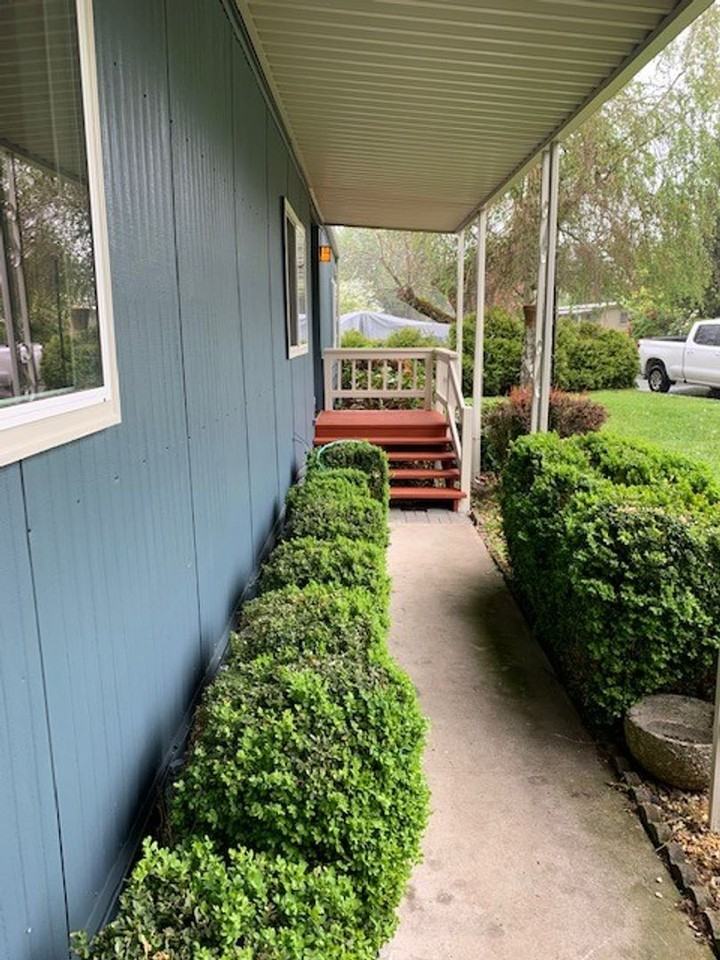 2054 Inland Way - Photo 3 of 16