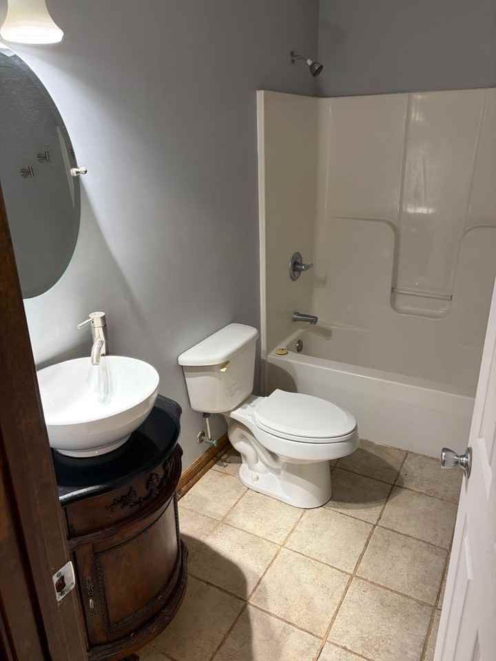 225 Laurel Oak Ln - Photo 6 of 9