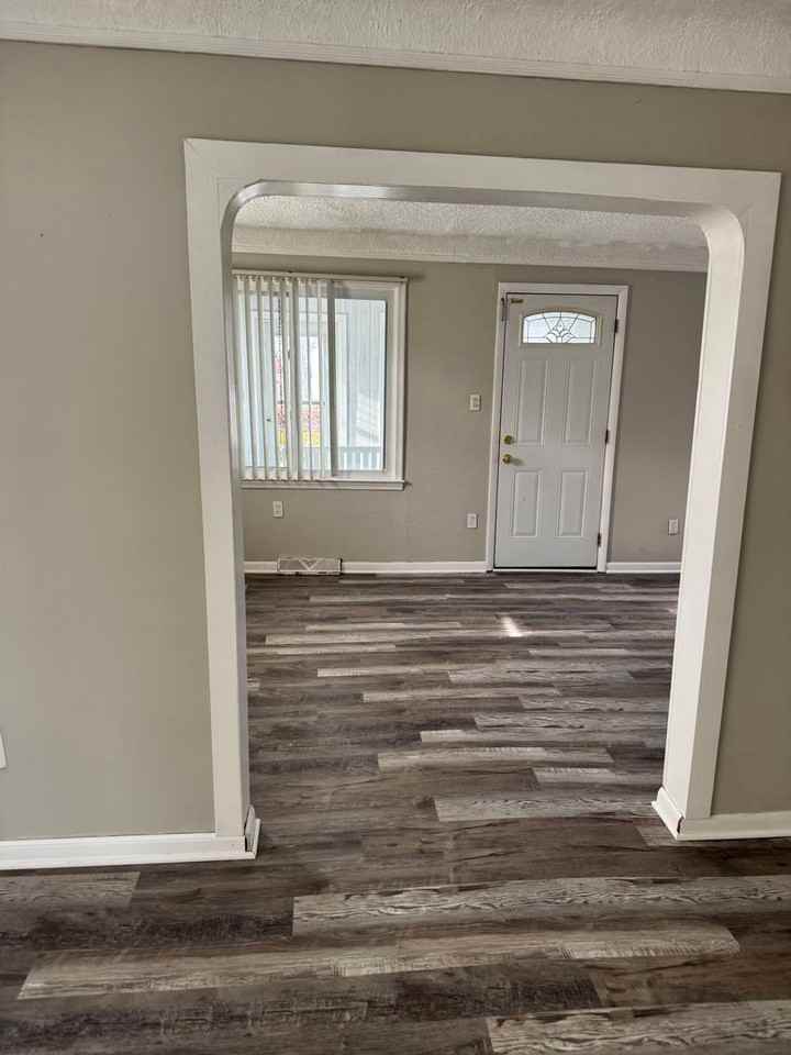 26546 Palmer Blvd - Photo 4 of 9