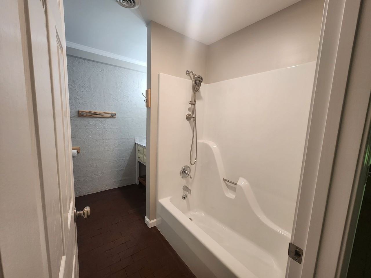 59 Pear Tree Ln - Photo 6 of 14