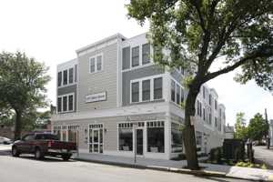 featured image of 130 Cabot St