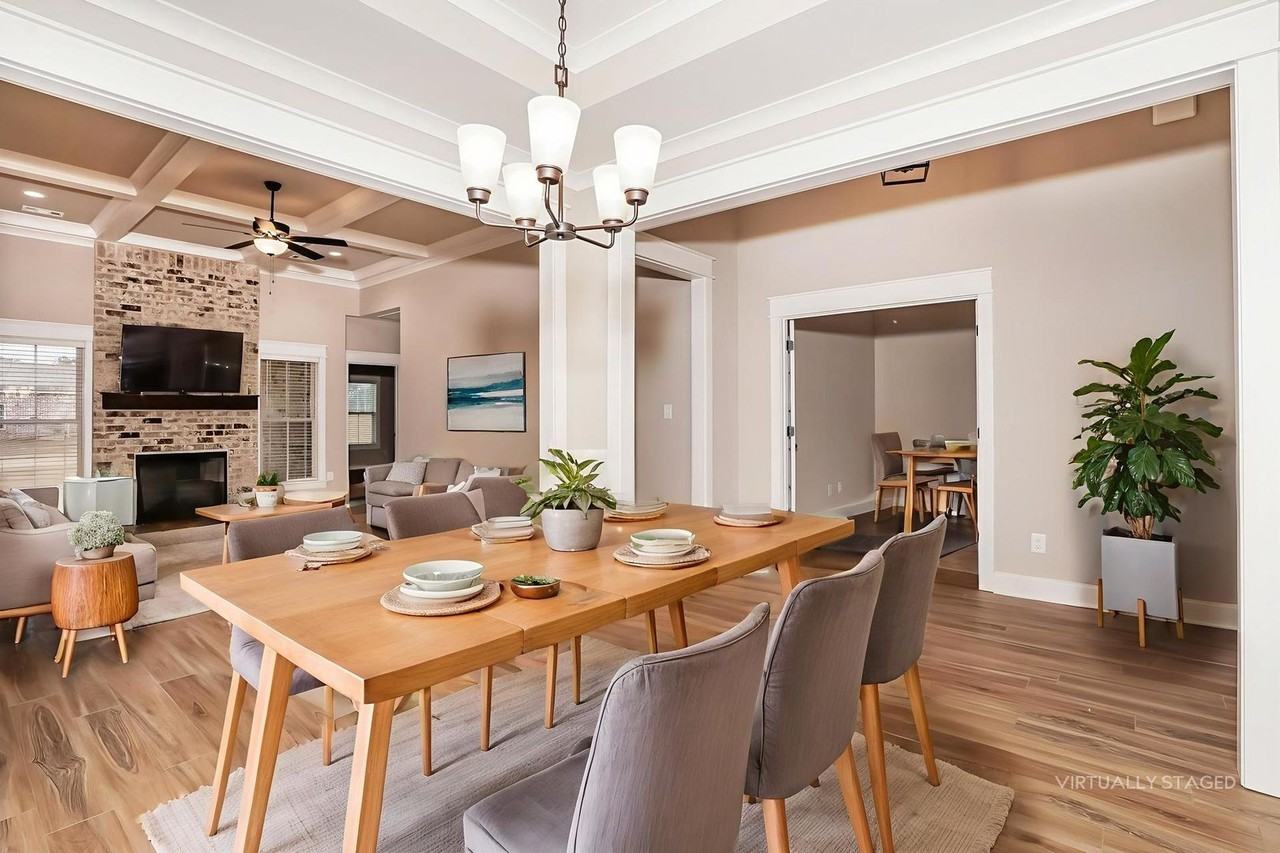 205 Emberwood Way - Photo 5 of 25